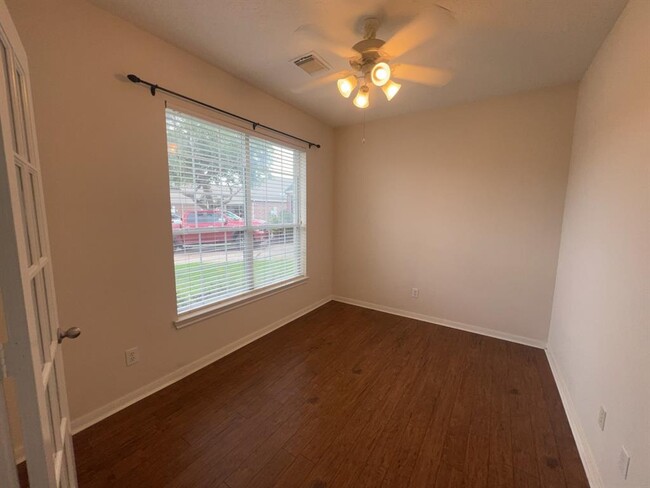 Building Photo - 2513 Flycatcher Cove Dr
