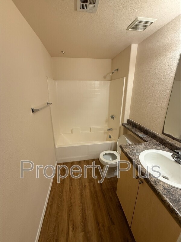 Building Photo - 18416 N Cave Creek Rd