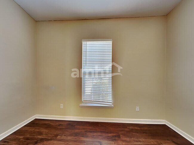 Building Photo - 26 Bay Willow Ct