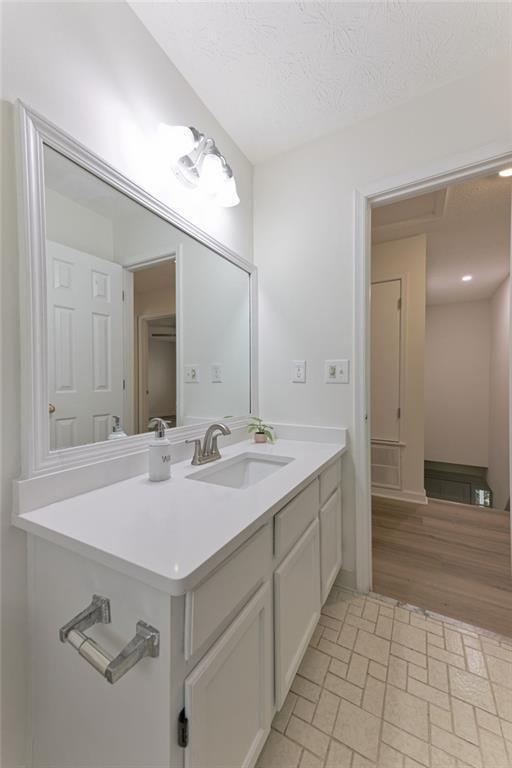 Building Photo - 2208 Heritage Trace Dr