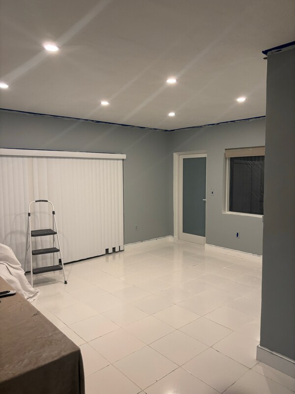 Building Photo - 8040 Tatum Waterway Dr
