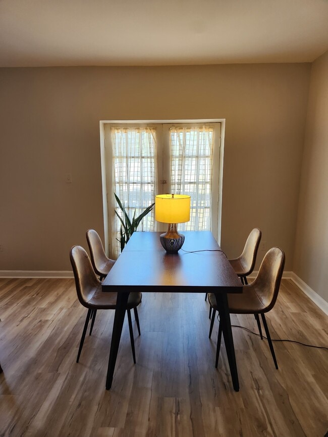 Building Photo - 1737 P St NW