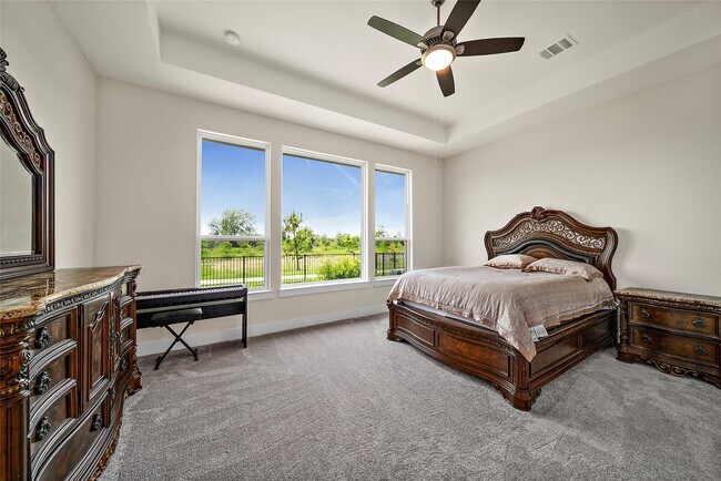 Building Photo - 5914 Emerald Ranch Ln