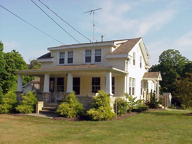 Building Photo - 7108 Wakefield Rd