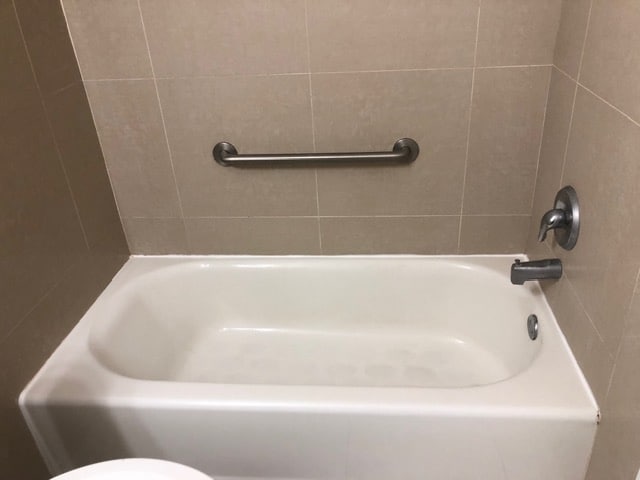 Building Photo - 922 Courting Ln