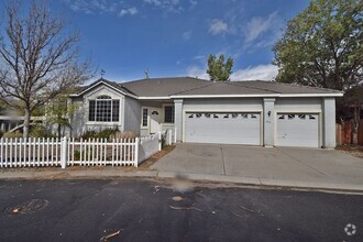 Building Photo - Live On the Edge of Truckee River!