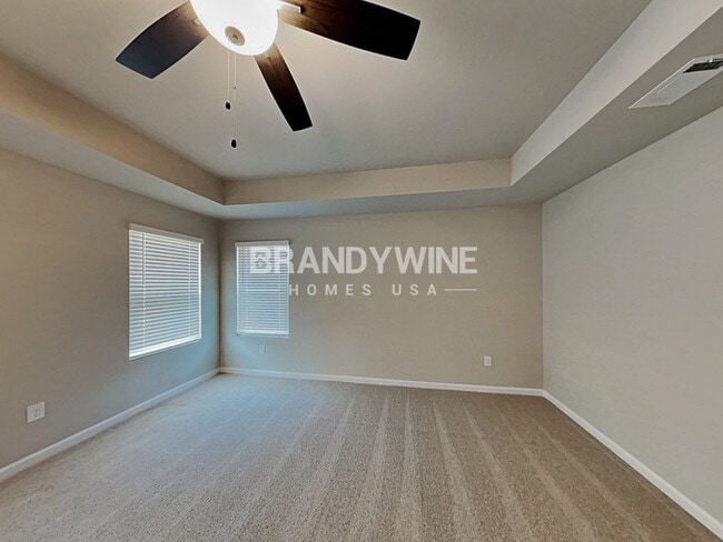 Building Photo - LUXURY COMMUITY! CRESTVIEW at Towne Lake!!...