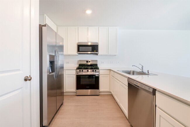 Building Photo - 25296 Leather Leaf Ct