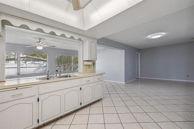 Building Photo - 9431 NW 23rd St