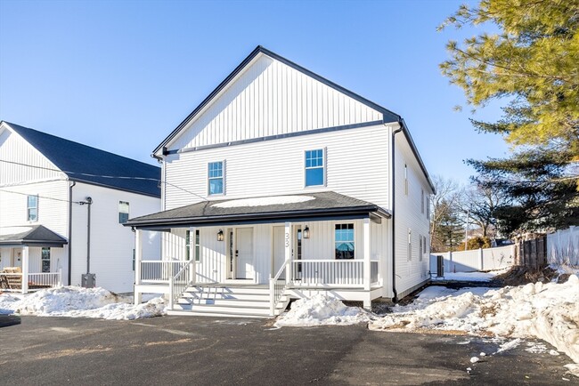 Building Photo - 29 Milton St