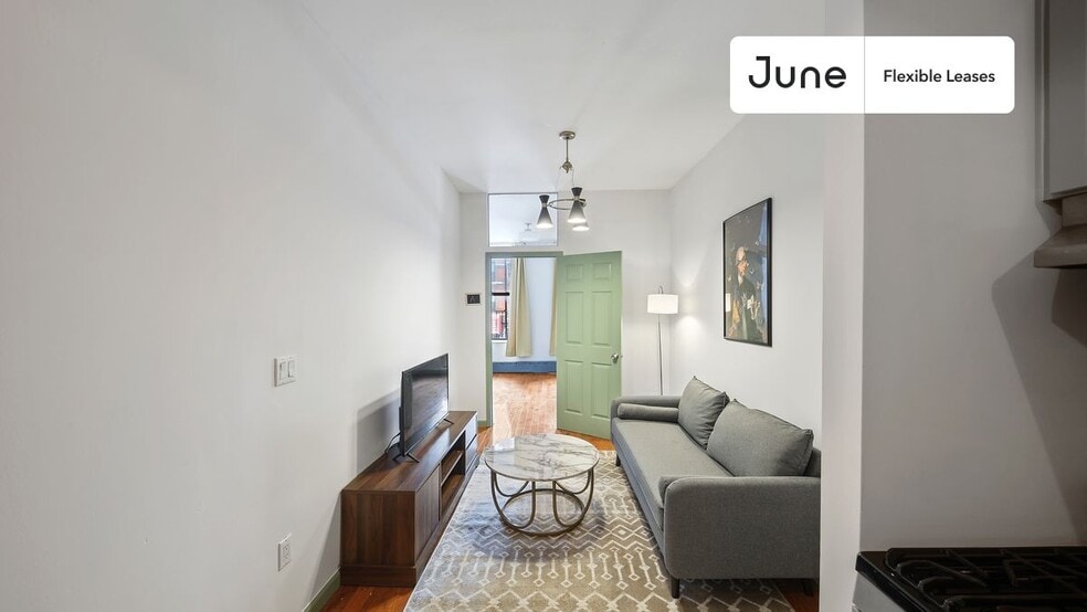Building Photo - 2036 Second Avenue