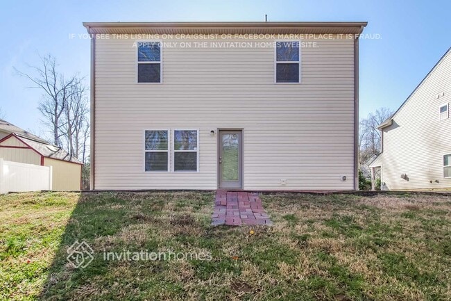 Building Photo - 1835 Yaupon Rd