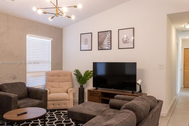 Building Photo - 765 NW 77th St