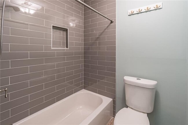 Building Photo - 3410 Dry Creek Rd