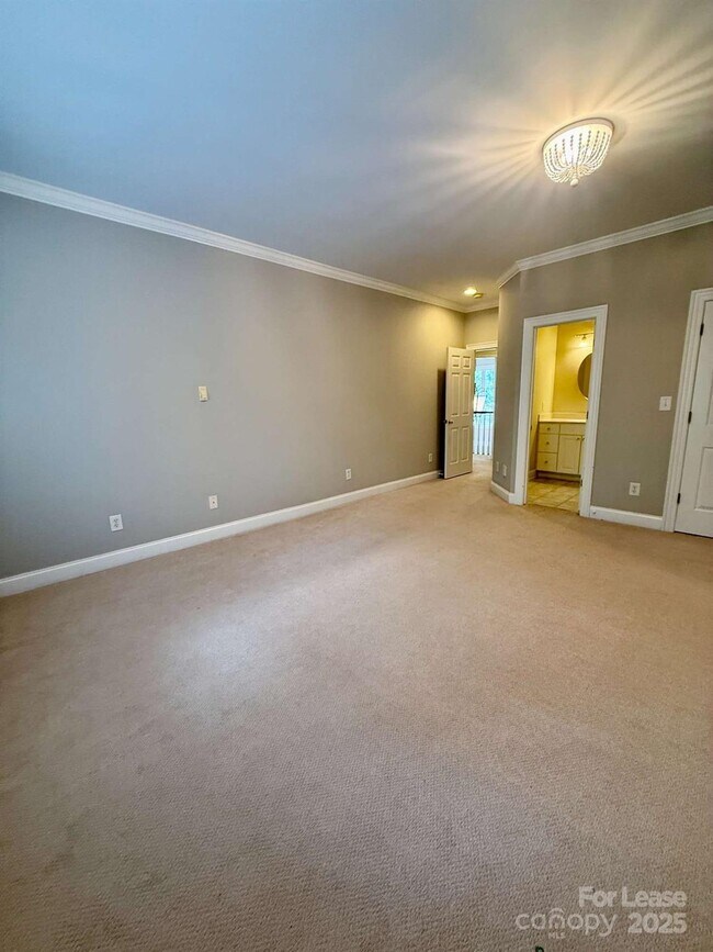 Building Photo - 1806 Asbury Hall Ct