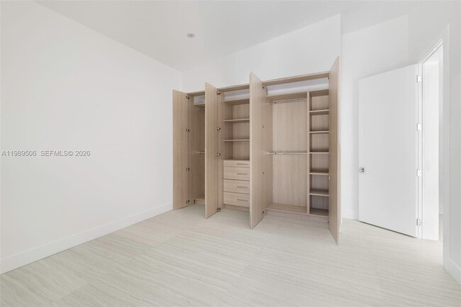 Building Photo - 8800 SW 118th St