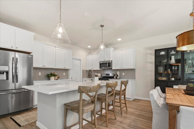 Building Photo - 2037 W Wood Chip Dr