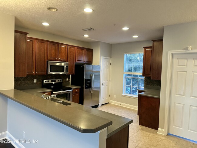 Building Photo - 4458 Capital Dome Dr