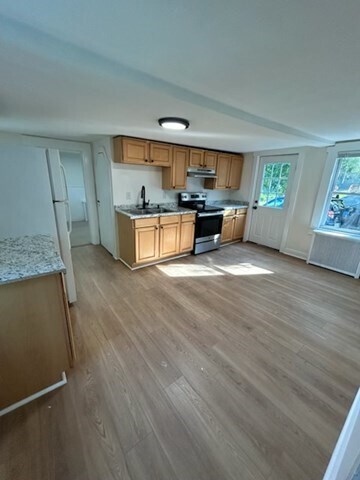 Building Photo - 254 Rice