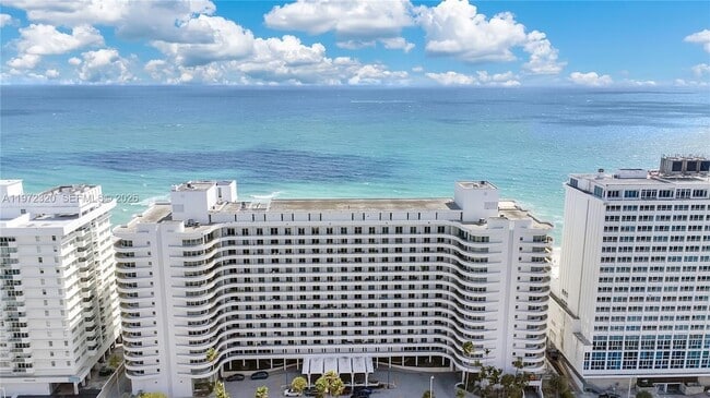 Building Photo - 5555 Collins Ave