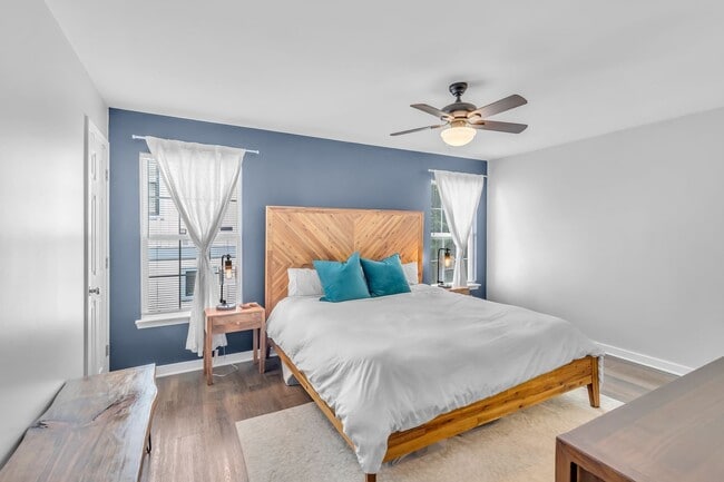 Building Photo - 2301 18th Avenue N