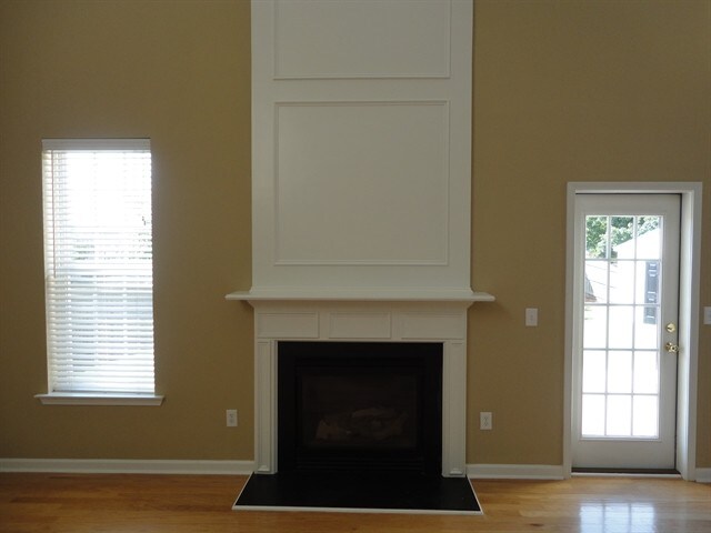 Building Photo - 10 Smokehouse Dr
