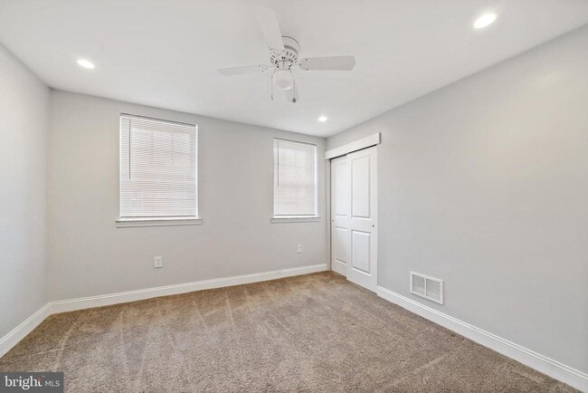 Building Photo - 2609 S Bancroft St