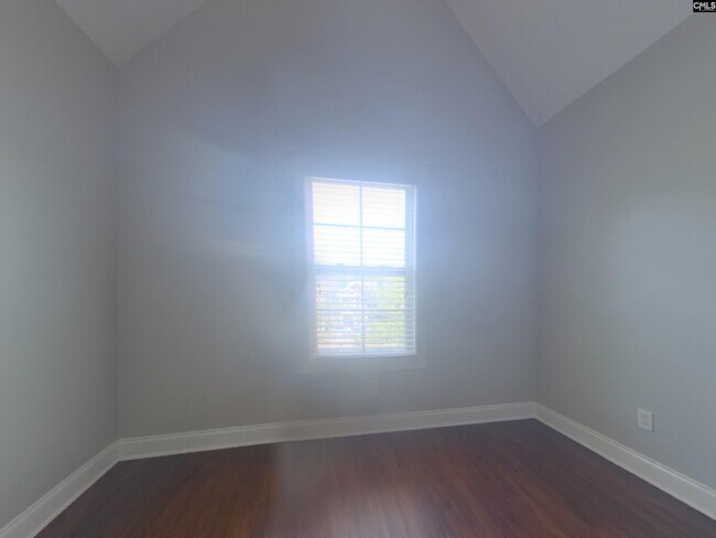 Building Photo - 141 Park Ridge Way