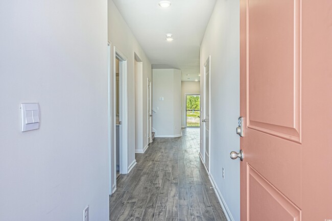 Building Photo - 3520 Bells Lk Cir