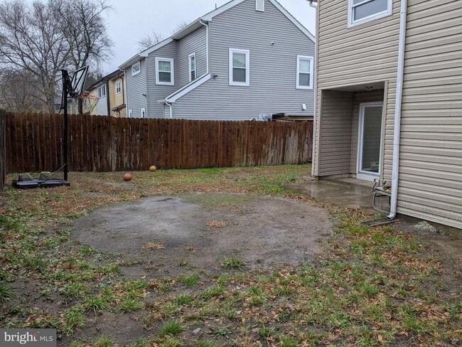 Building Photo - 51 Noble Rd