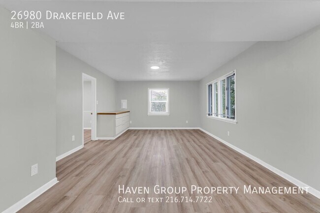 Building Photo - 26980 Drakefield Ave
