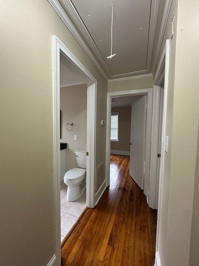 Building Photo - Normaltown Home Move-in ready