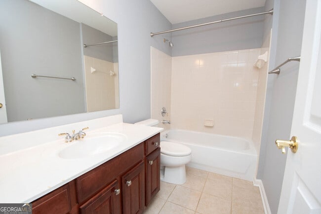 Building Photo - 38 Stonebridge Blvd