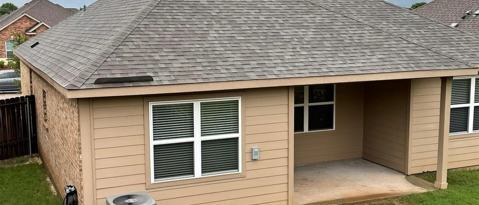Building Photo - 2300 Sable Wood Dr