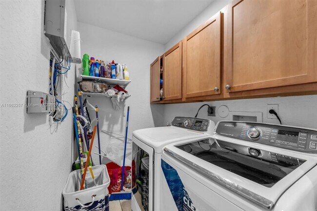 Building Photo - 7512 SW 187th St