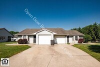 Building Photo - 1525 Flagstone Dr
