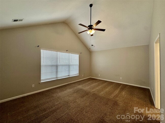 Building Photo - 5307 Bentgrass Run Dr