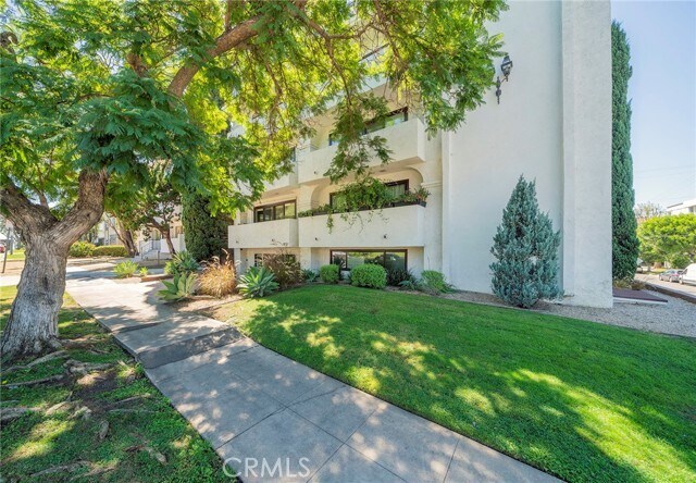 Building Photo - 1601 Veteran Ave