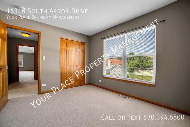 Building Photo - 16316 S Arbor Dr
