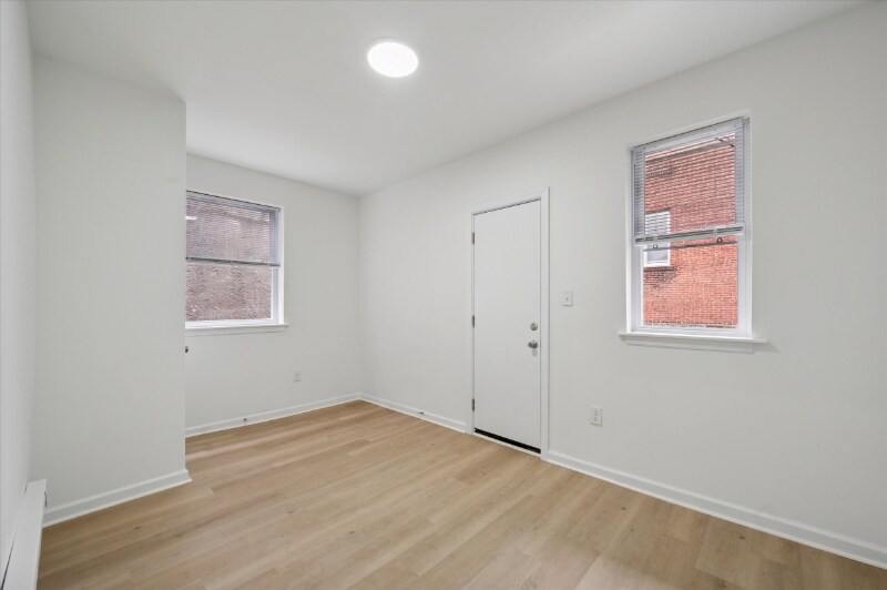 Building Photo - 5431 Walnut St