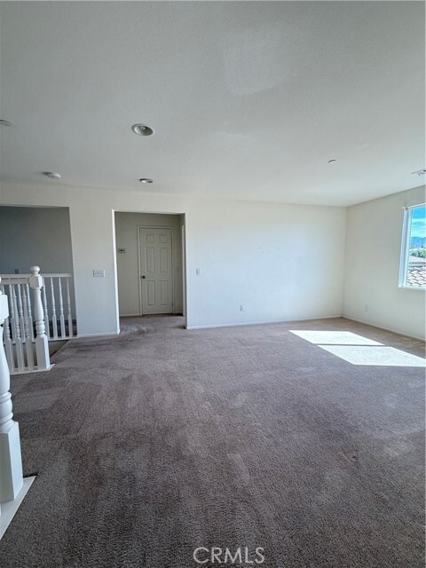 Building Photo - 38209 Divot Dr