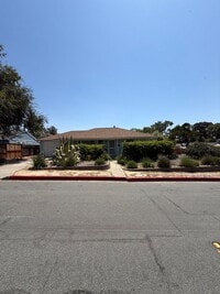 Building Photo - A very Close to Cal Poly Rental available!...
