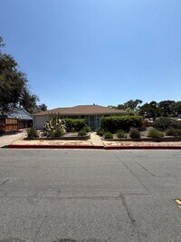 Building Photo - A very Close to Cal Poly Rental available!...