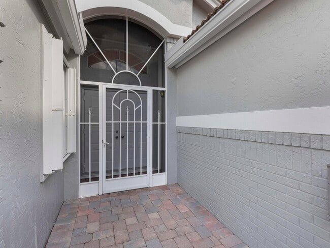 Building Photo - 9734 Harbour Lake Cir