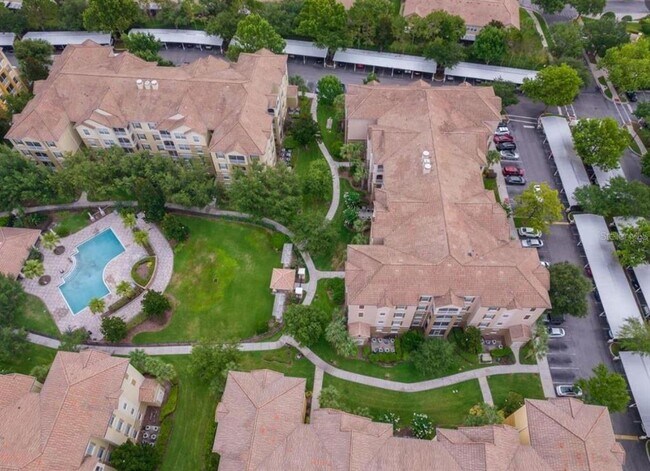 Building Photo - 3344 Robert Trent Jones Dr