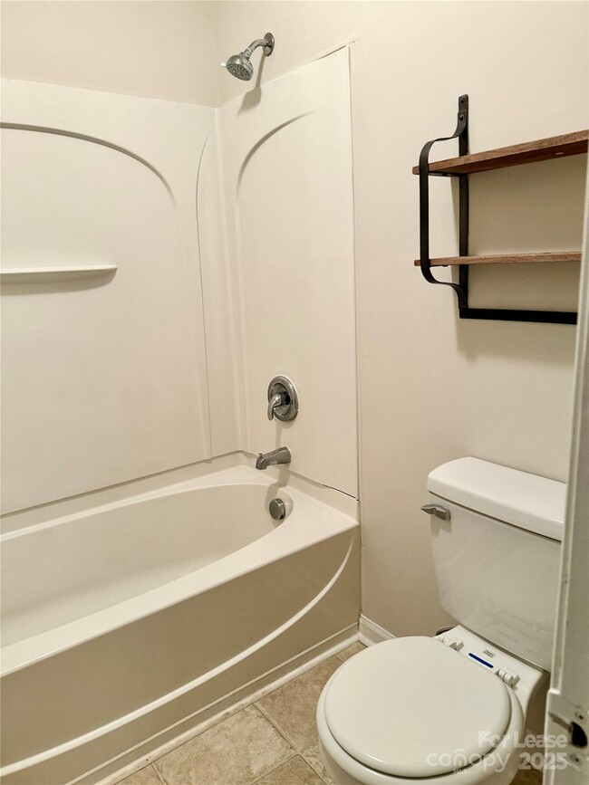 Building Photo - 3312 Heathstead Place