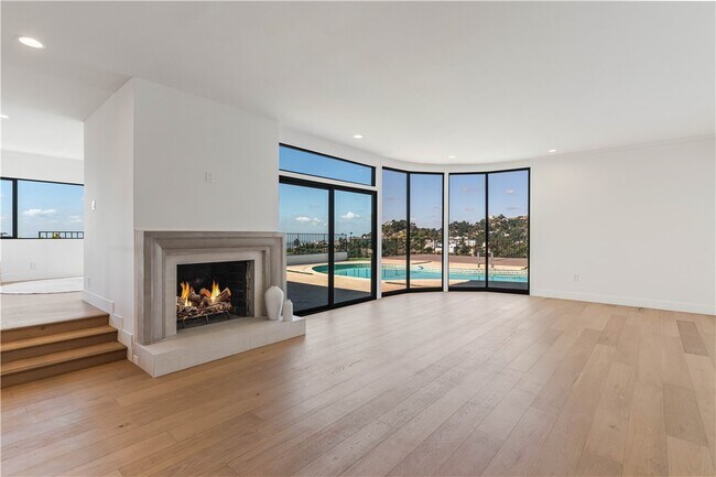 Building Photo - 2155 Hercules Dr