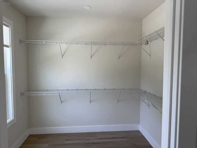Building Photo - 499 S 100 E