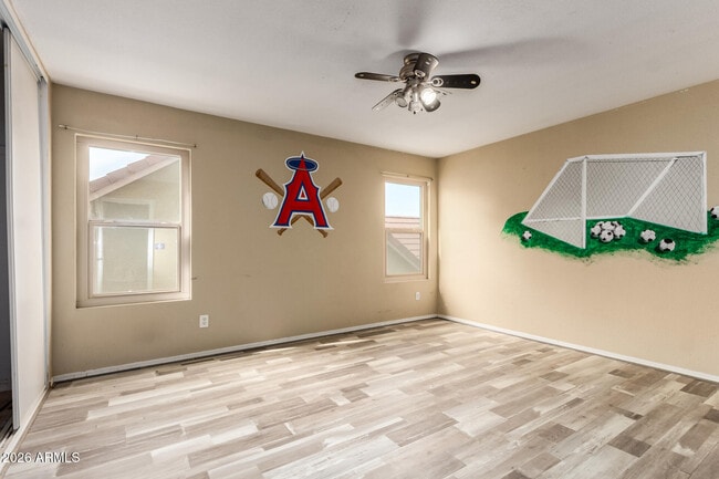 Building Photo - 2425 E Westchester Dr