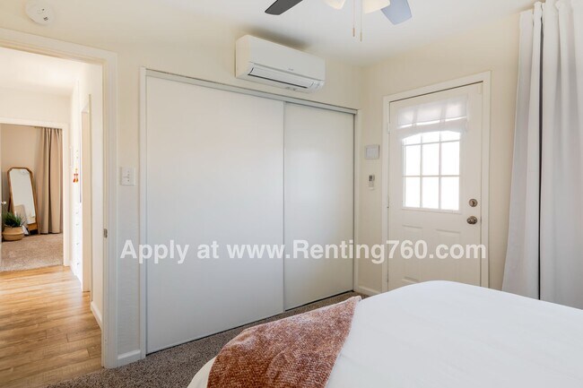 Building Photo - Lovely 3 Bed Home With Solar Panels!